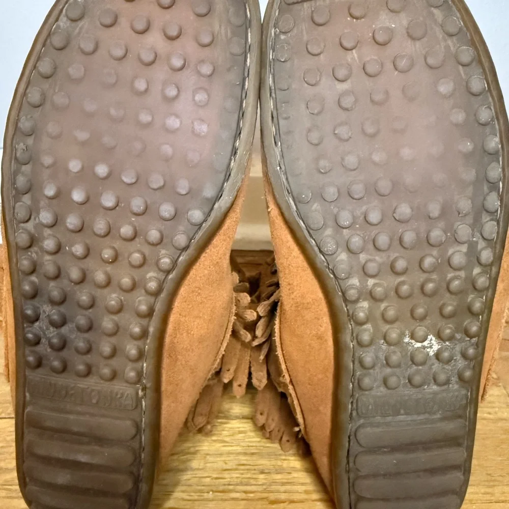 Minnetonka Kids Double Fringe Suede Ankle Boots Size 3-4 Cognac